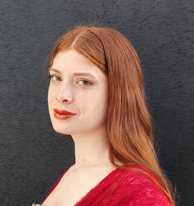 Hatice Çetinbaş, adlı sanatçı profil fotoğrafı
