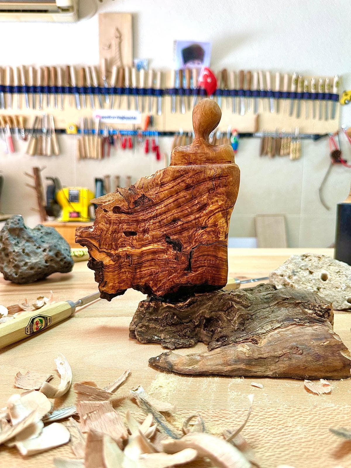 zeytin kadın - Görsel 1