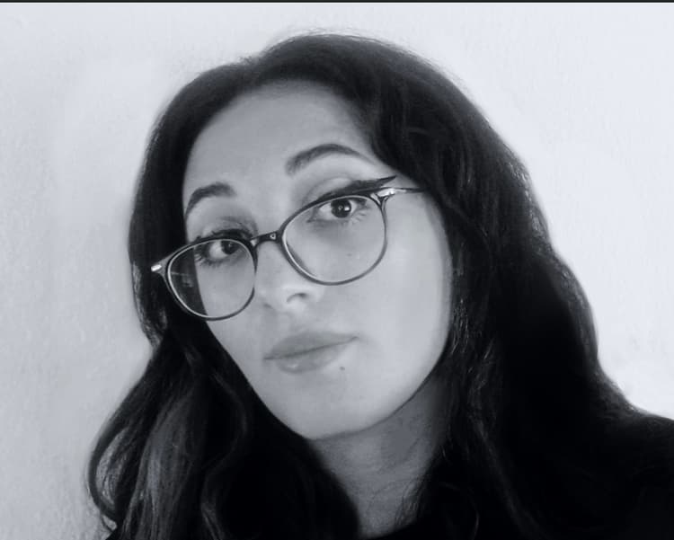 Cansu Yılmaz, adlı sanatçı profil fotoğrafı
