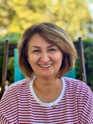 Semra Sönmez, adlı sanatçı profil fotoğrafı