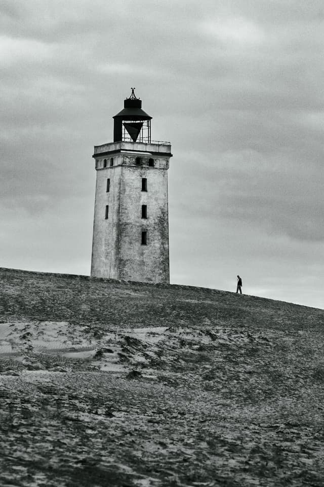 Yalnızlığın Denizi.
