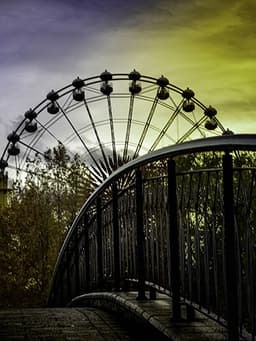 Parkta Gün Batımı - Görsel 1