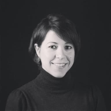 Zeynep Yıldırım, adlı sanatçı profil fotoğrafı